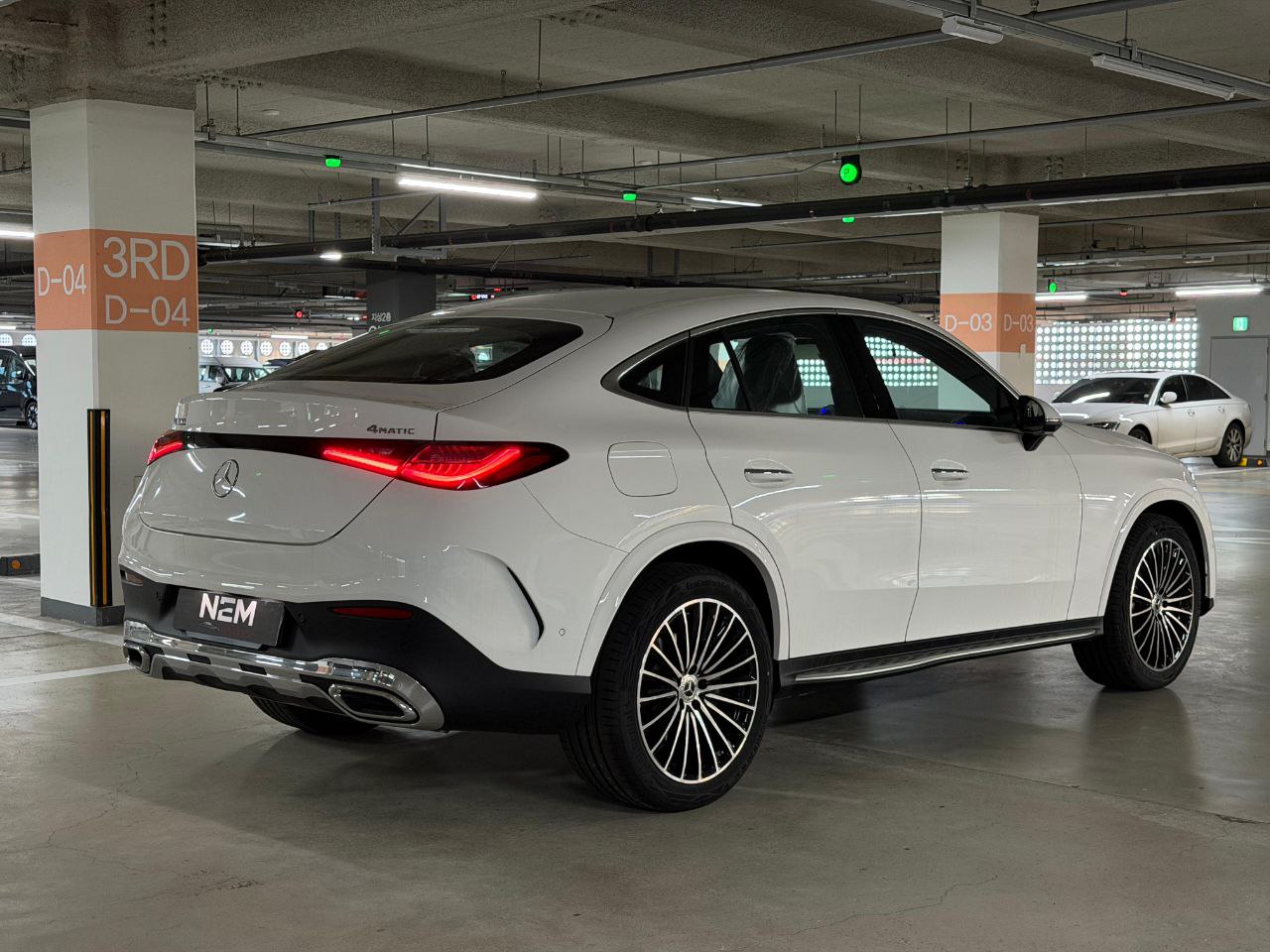 Mercedes-Benz GLC-Class 300id-5754