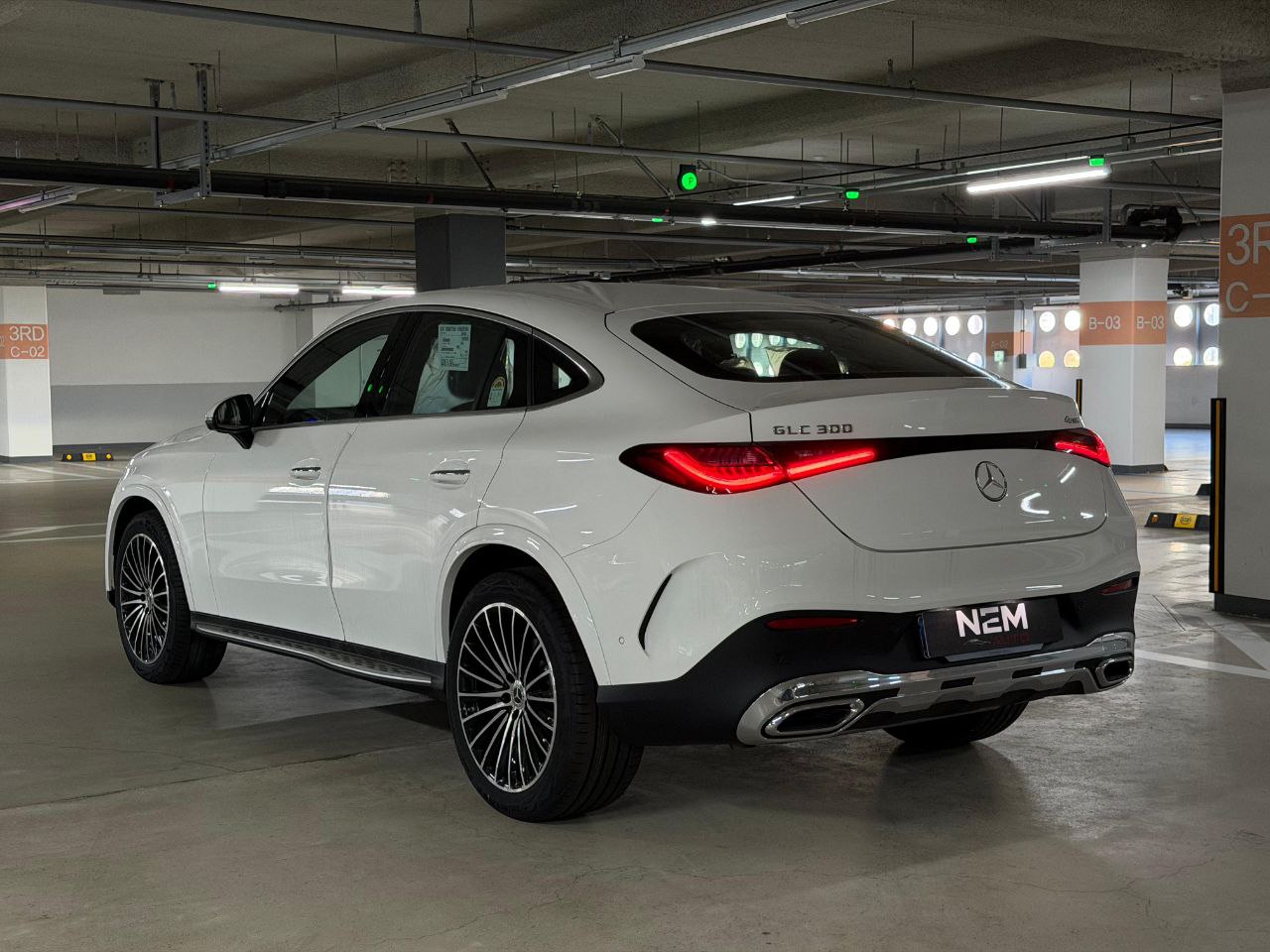 Mercedes-Benz GLC-Class 300id-5754