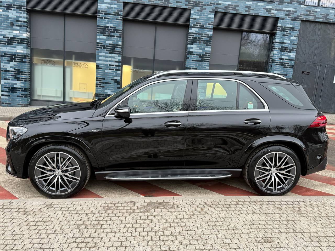 Mercedes-Benz GLE-Class 53 4M AMGid-3591