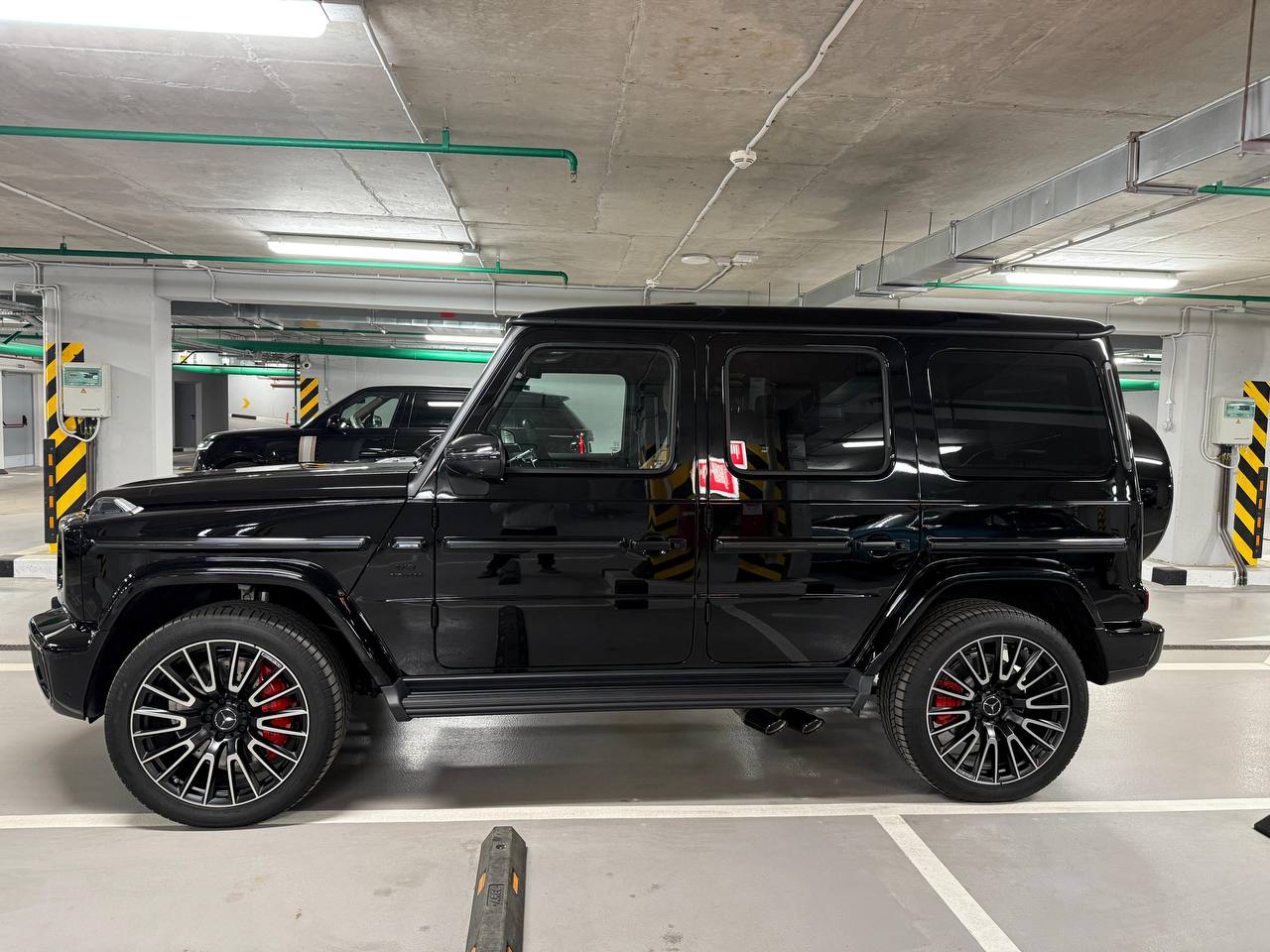 Mercedes-Benz G-Class 63 AMGid-3592