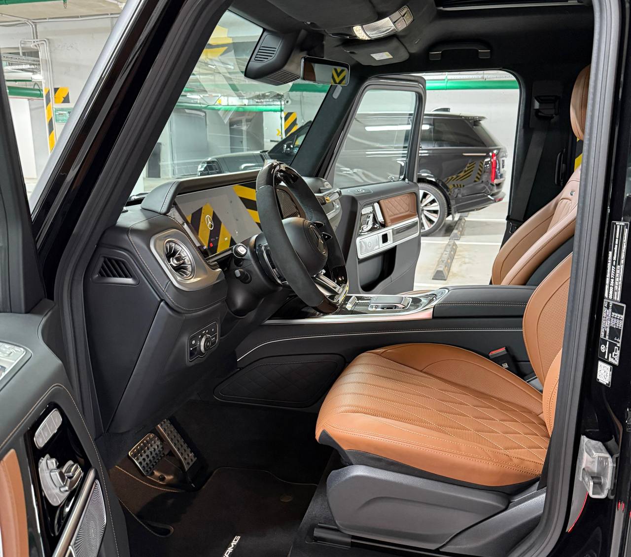 Mercedes-Benz G-Class 63 AMGid-3592