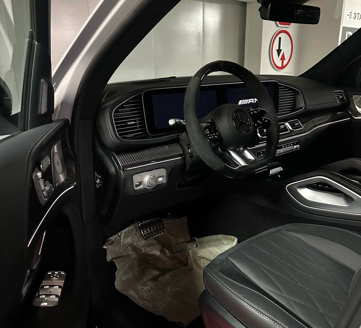 Mercedes-Benz GLE-Class 53 4M AMGid-3593