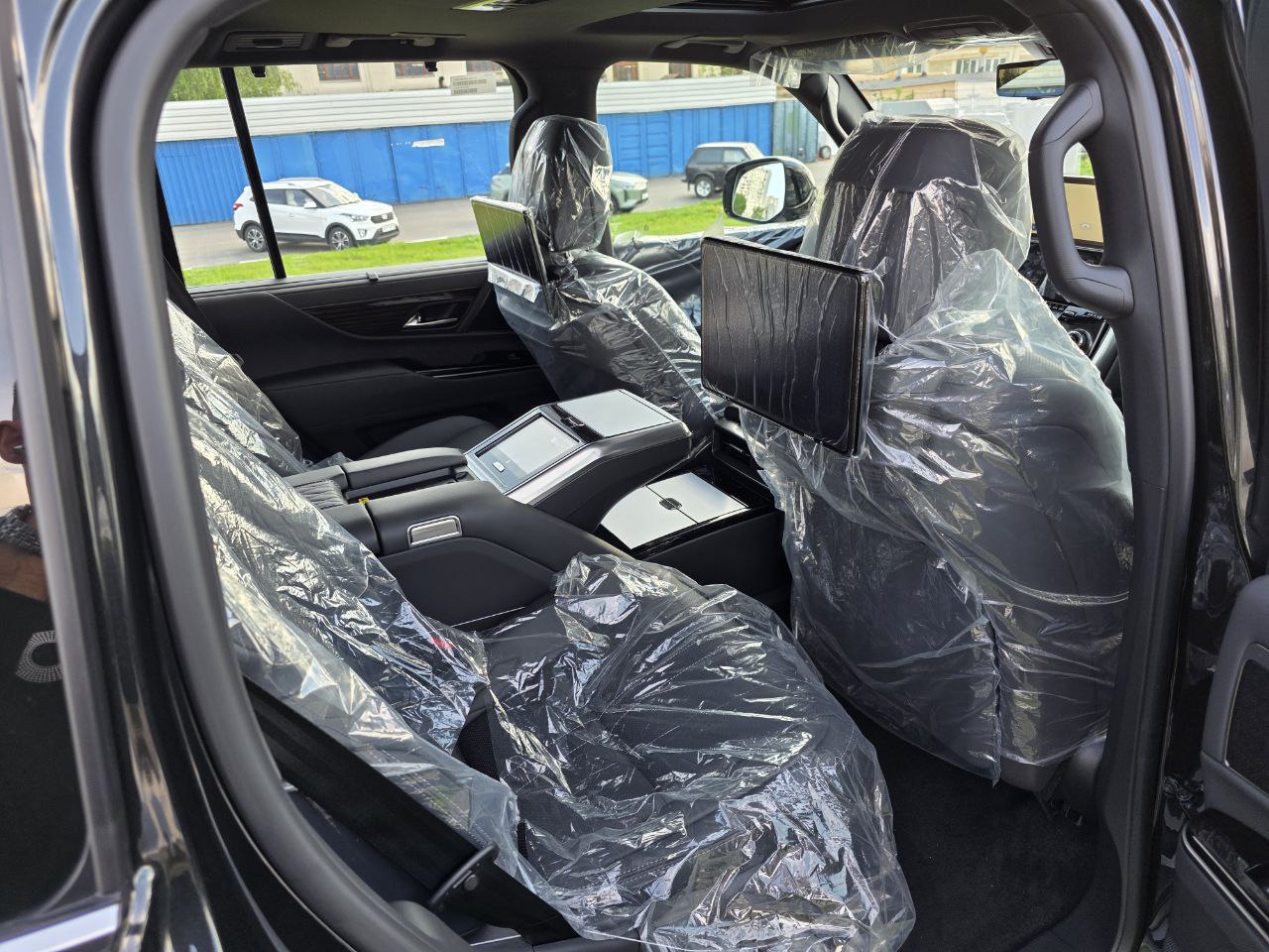 Lexus LX 600 Vipid-3601