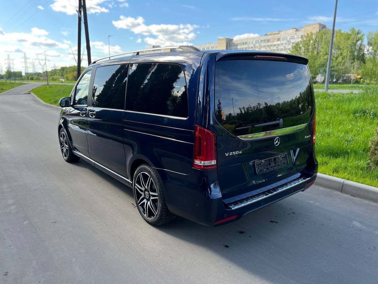 Mercedes-Benz V-Class 250d Long 4maticid-3602