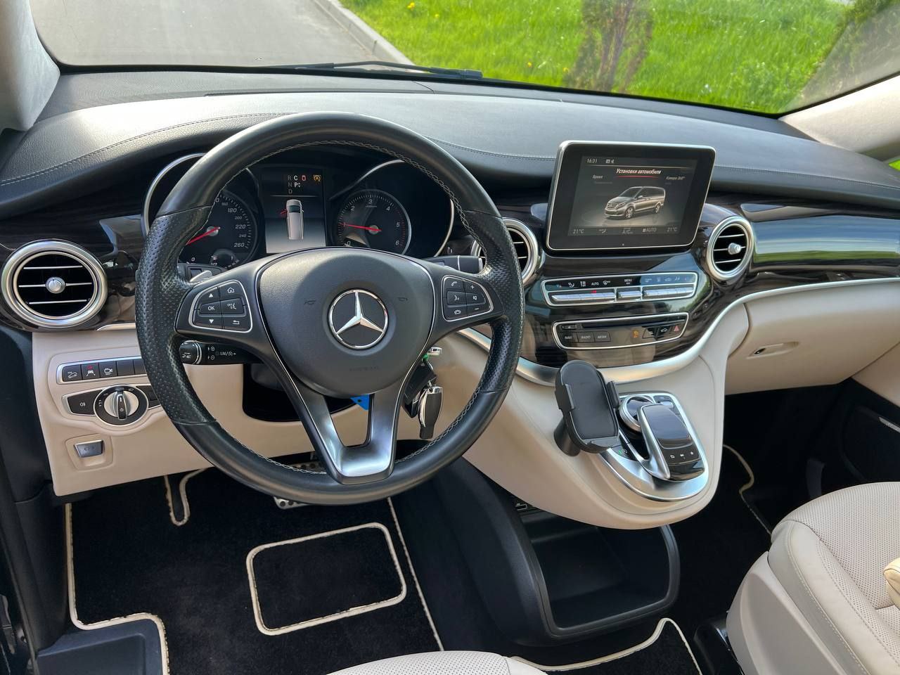 Mercedes-Benz V-Class 250d Long 4maticid-3602