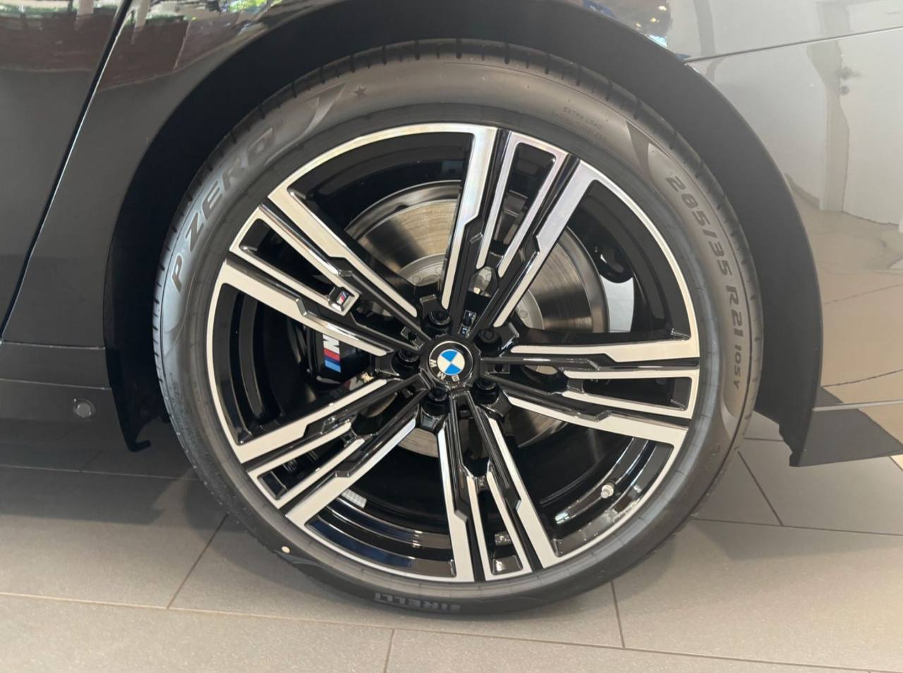 BMW 7 series 740d xDrive Msportid-4109