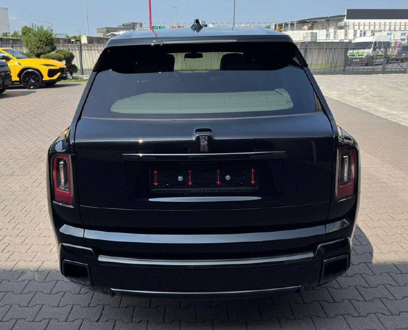 Rolls Royce Cullinan Black Badgeid-4112