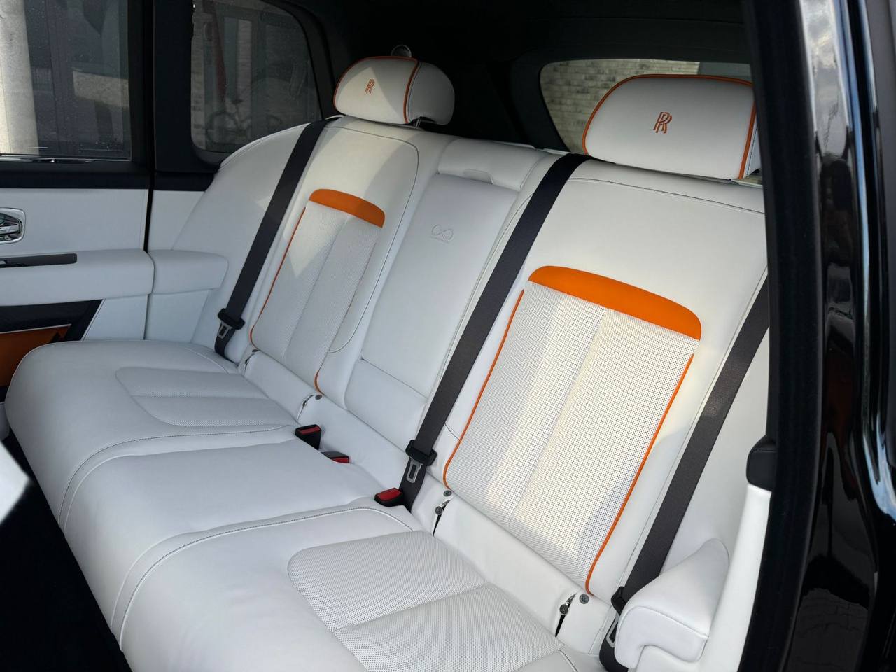 Rolls Royce Cullinan Black Badgeid-4112