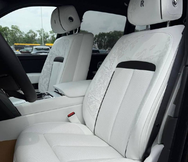 Rolls Royce Cullinan Black Badgeid-4113