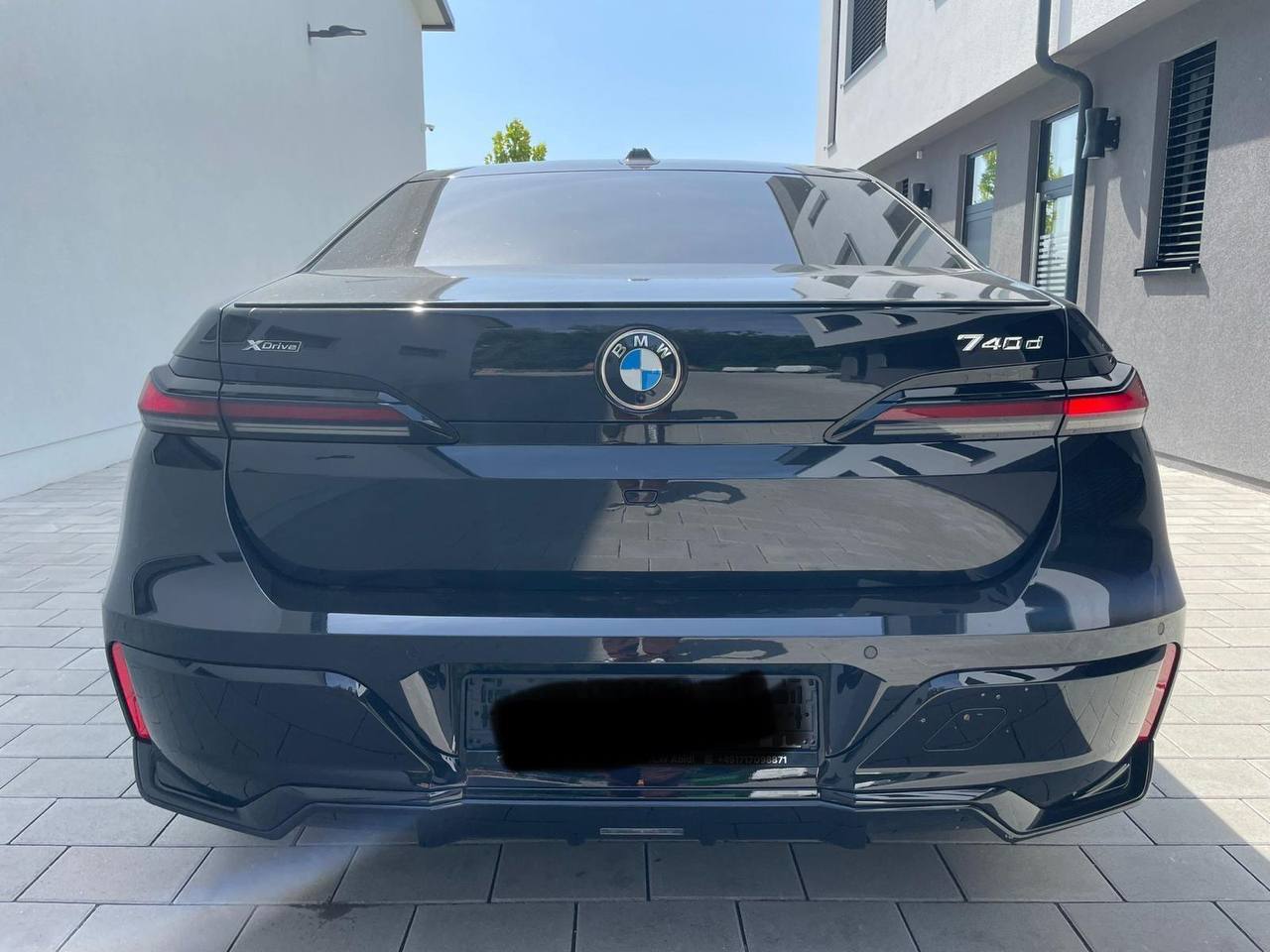 BMW 7 series 740d xDrive Msportid-4120