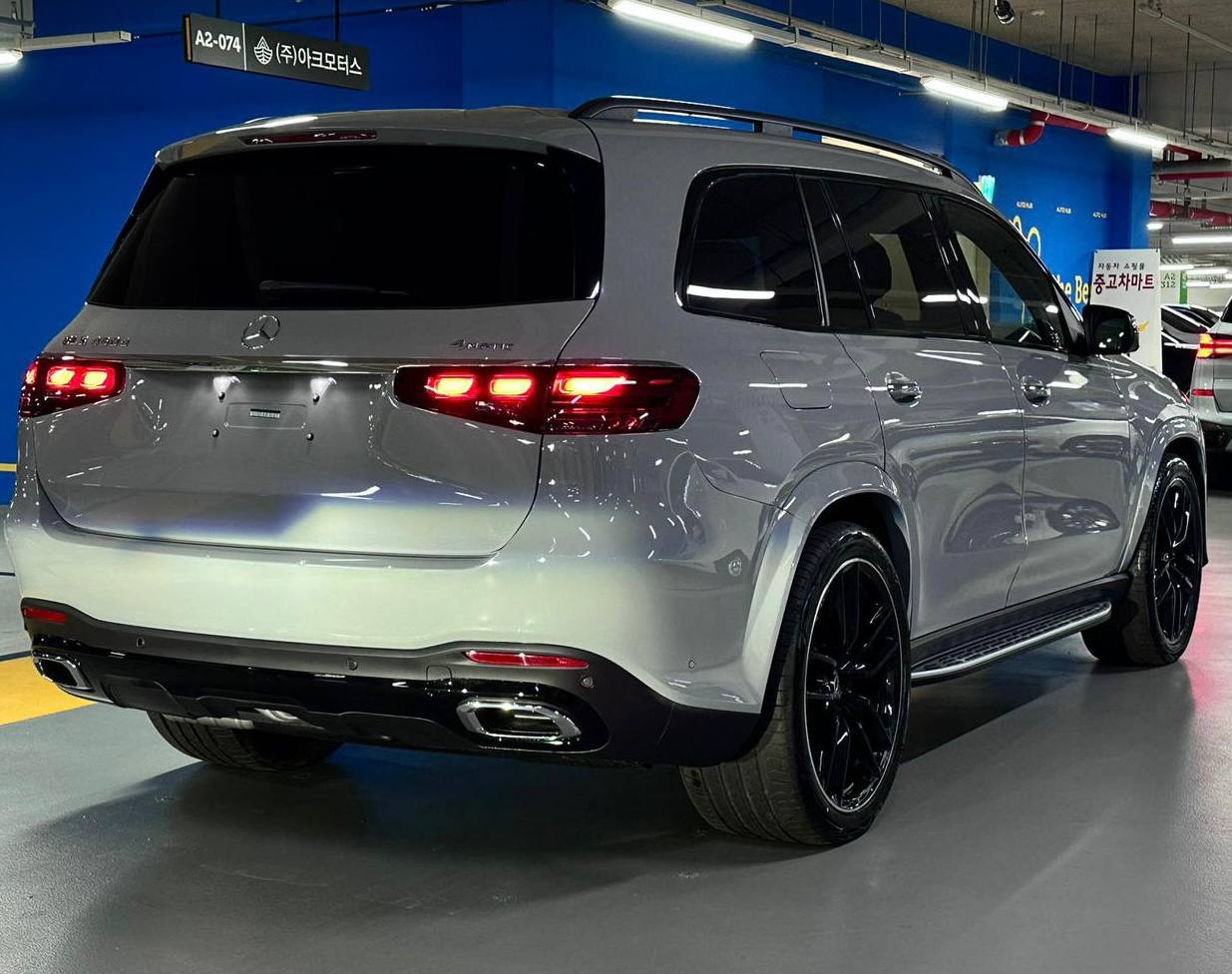 Mercedes-Benz GLS-Class 450did-4798