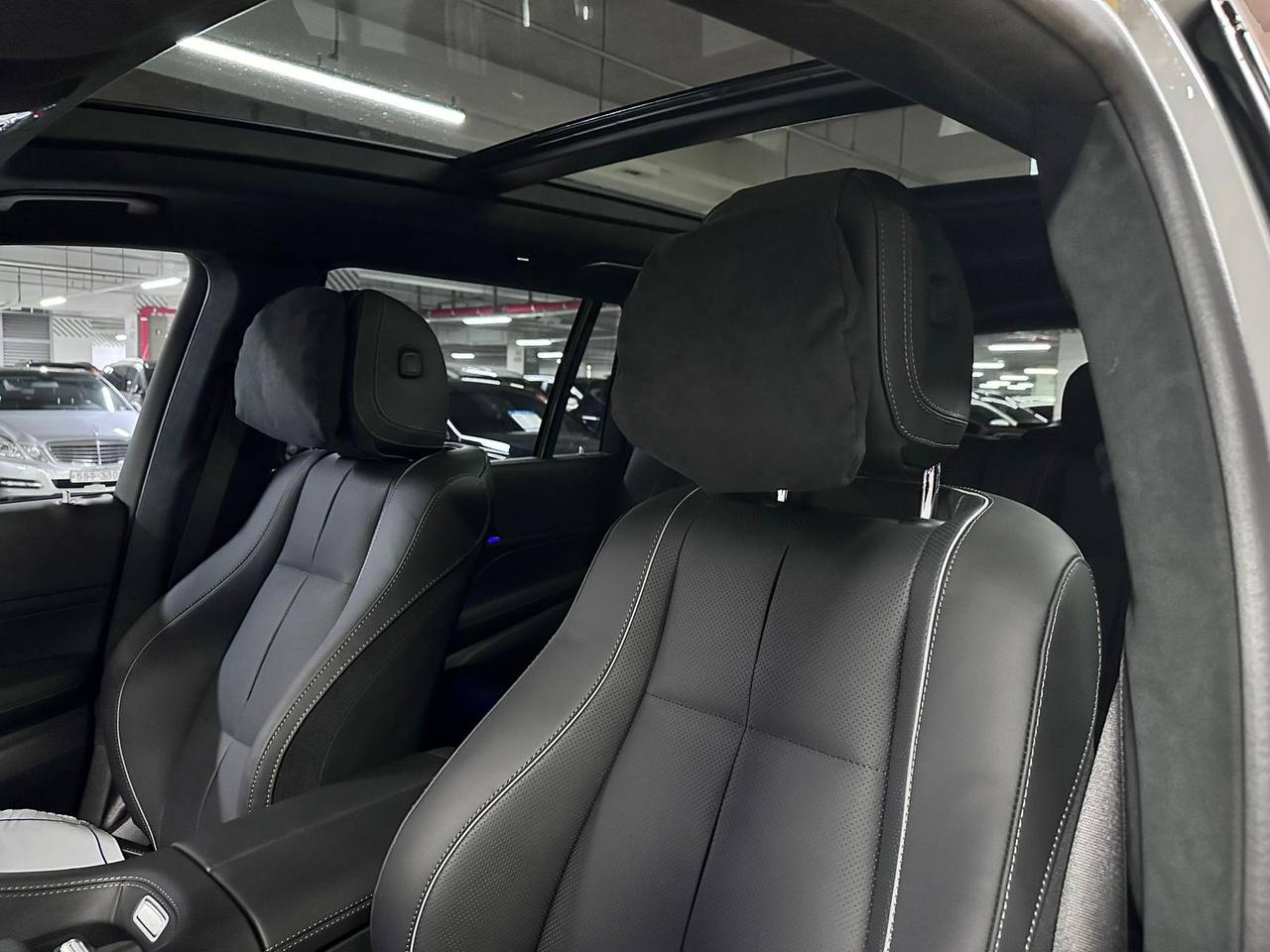 Mercedes-Benz GLS-Class 450did-4798