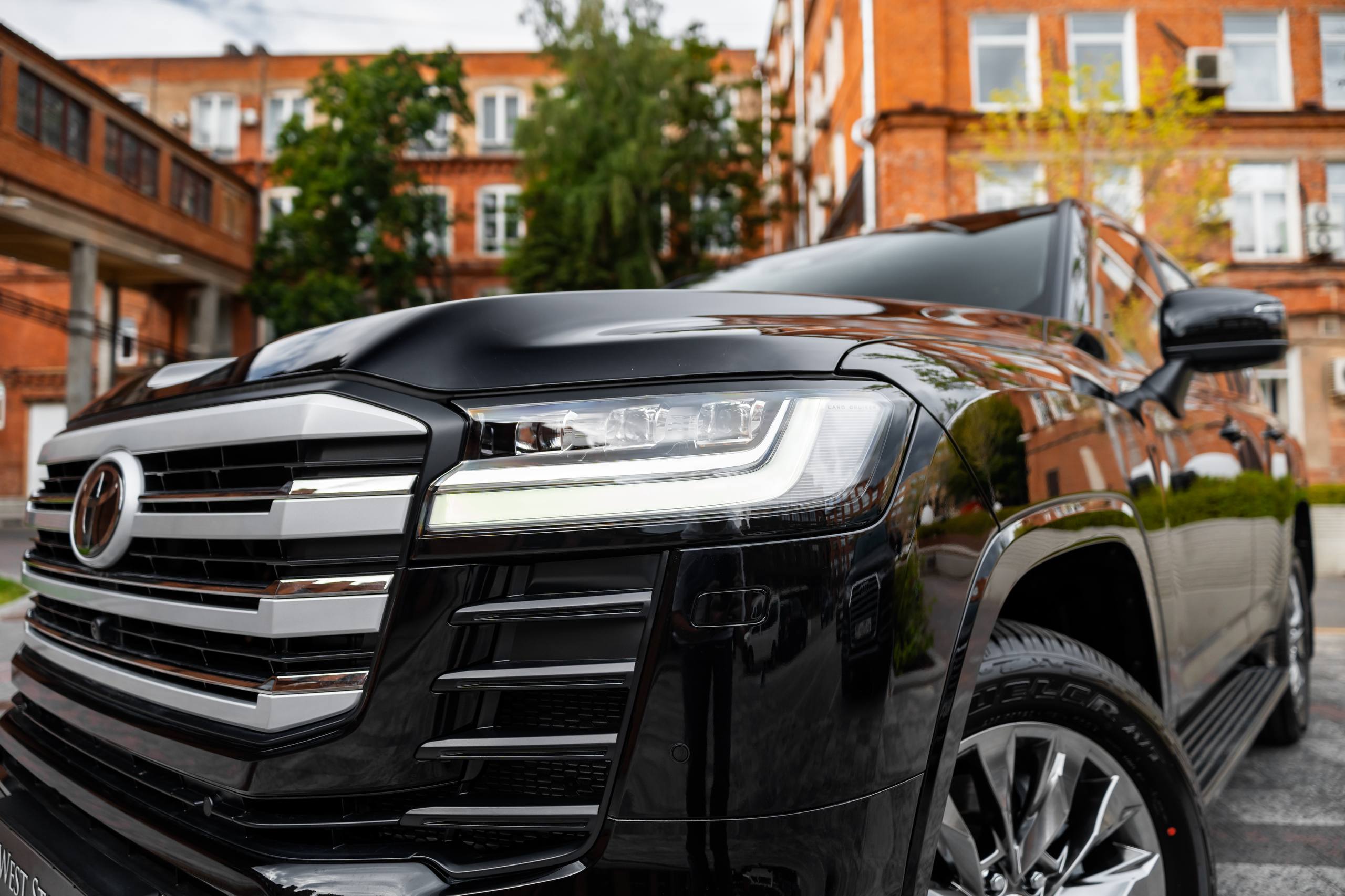 Toyota Land Cruiser 300id-4799