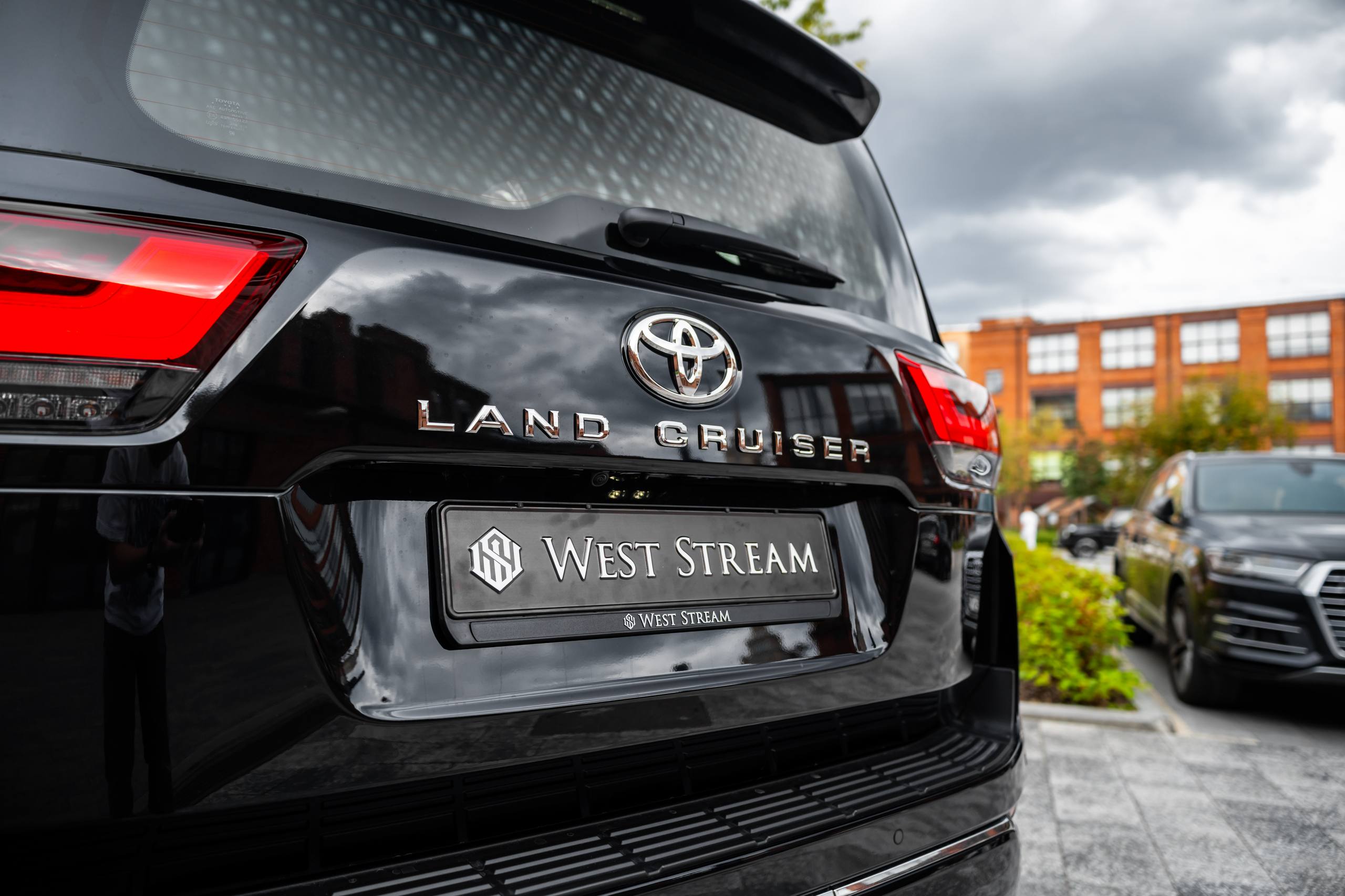 Toyota Land Cruiser 300id-4799