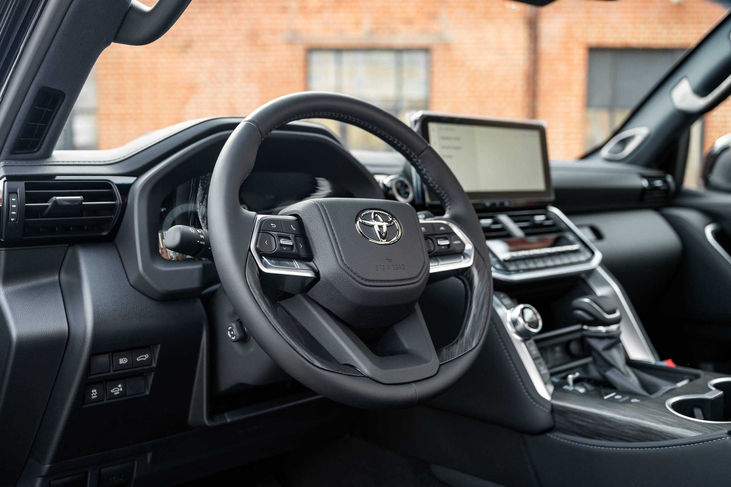 Toyota Land Cruiser 300id-4799