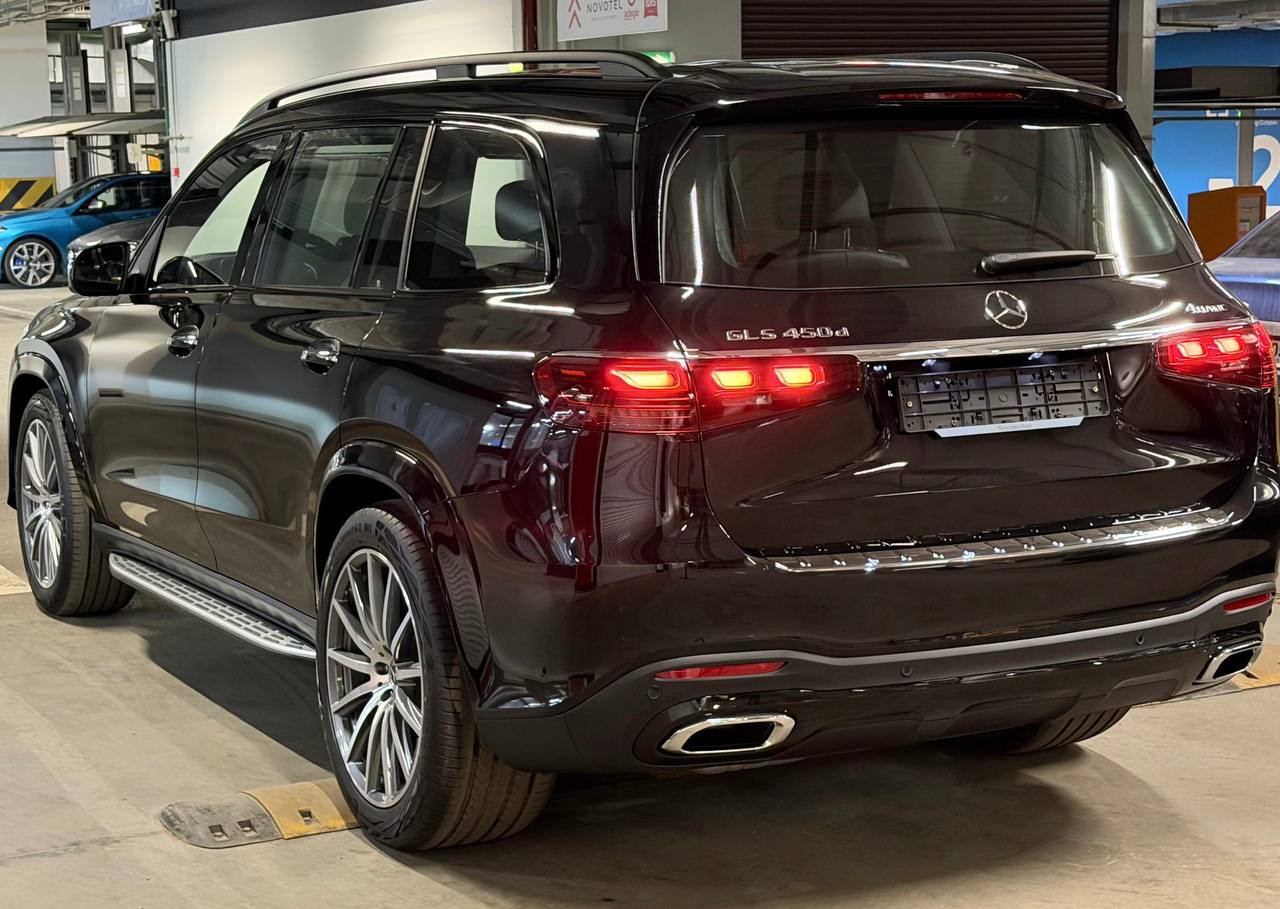 Mercedes-Benz GLS-Class 450did-5756