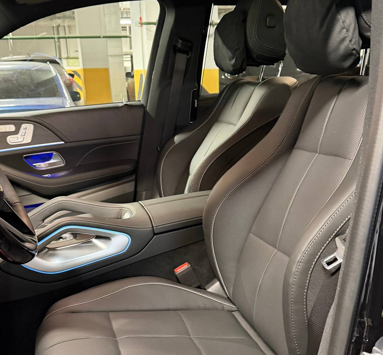 Mercedes-Benz GLS-Class 450did-5756