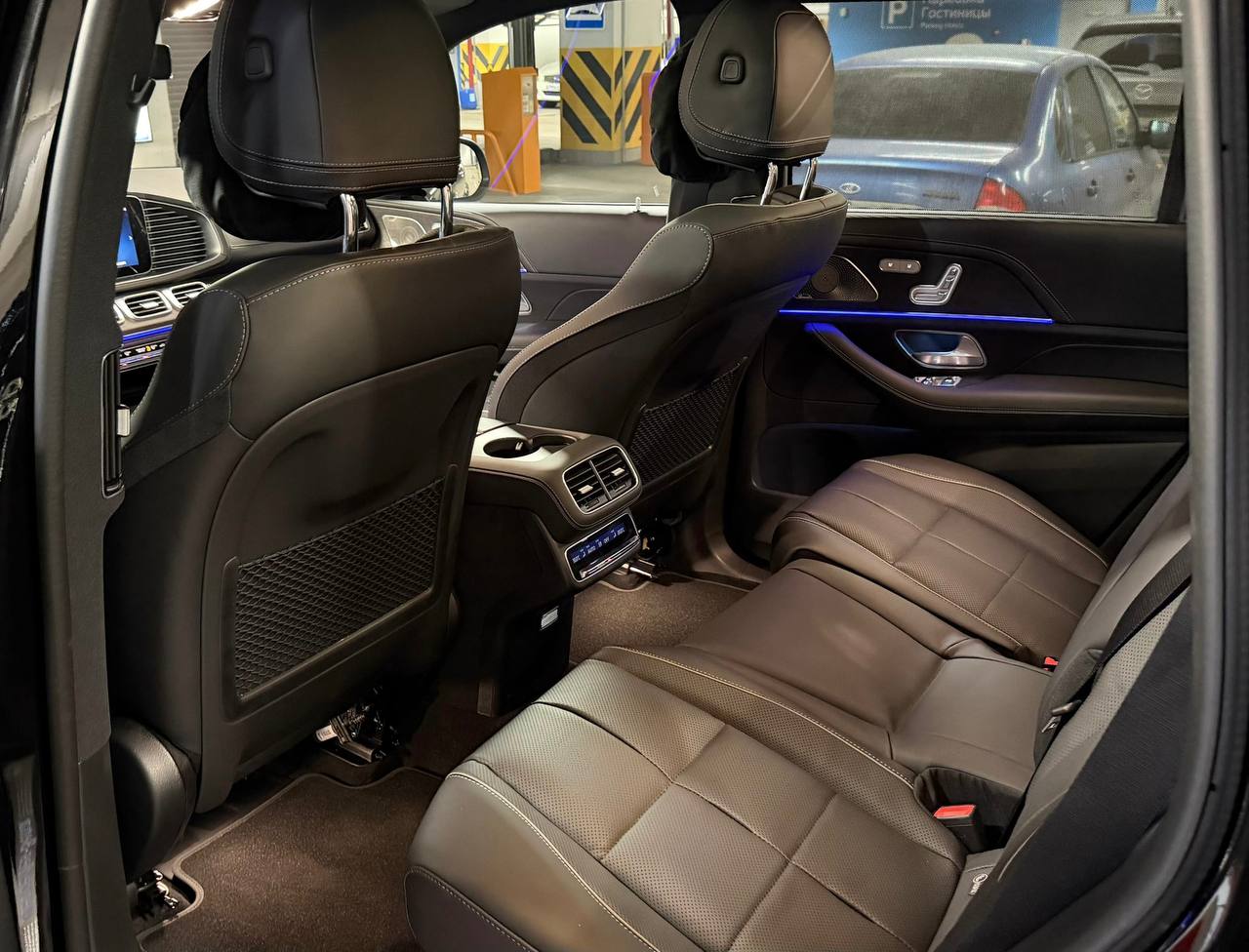 Mercedes-Benz GLS-Class 450did-5756