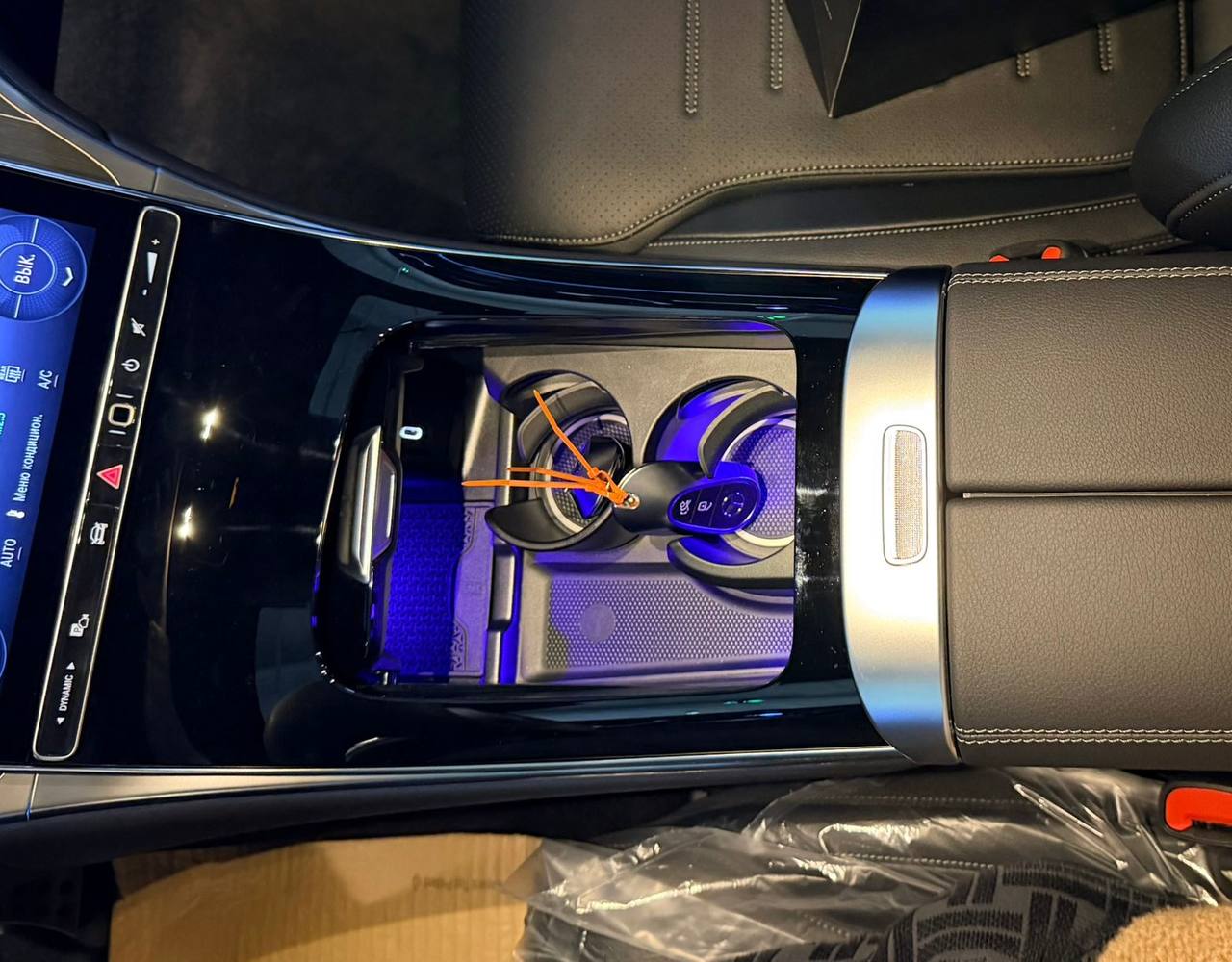 Mercedes-Benz GLC-Class 300 4Mid-5758