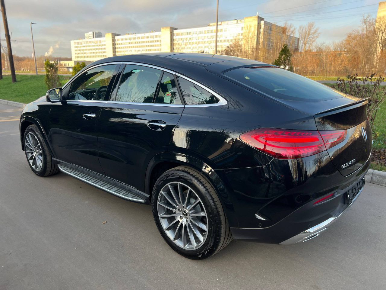 Mercedes-Benz GLE-Class 450id-5760