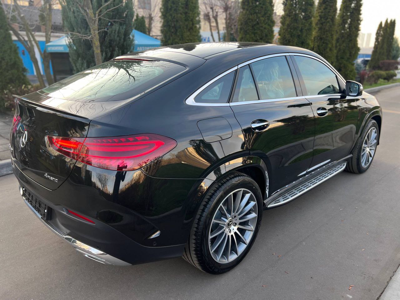 Mercedes-Benz GLE-Class 450id-5760