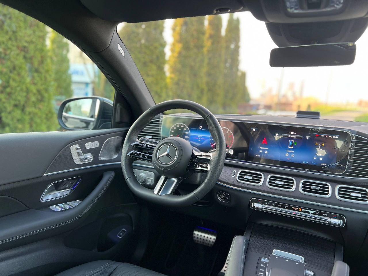 Mercedes-Benz GLE-Class 450id-5760