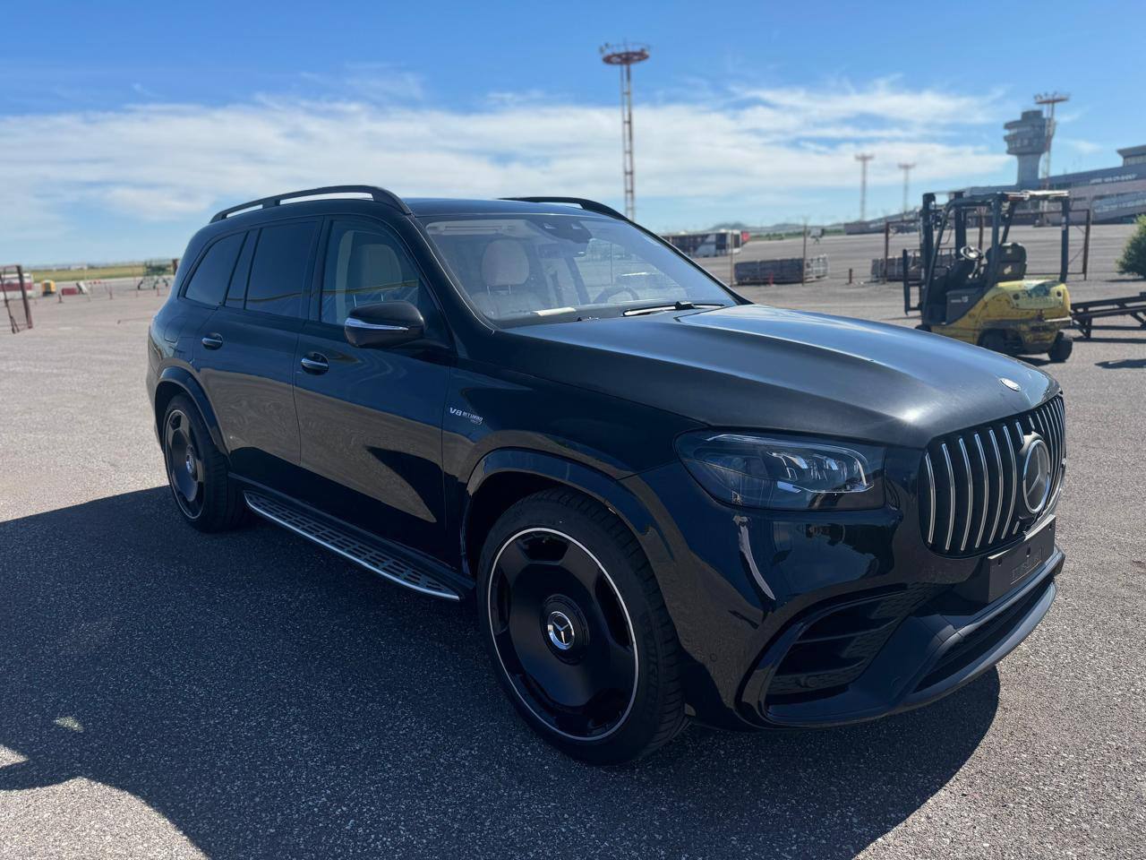 Mercedes-Benz GLS-class 63 AMGid-3398