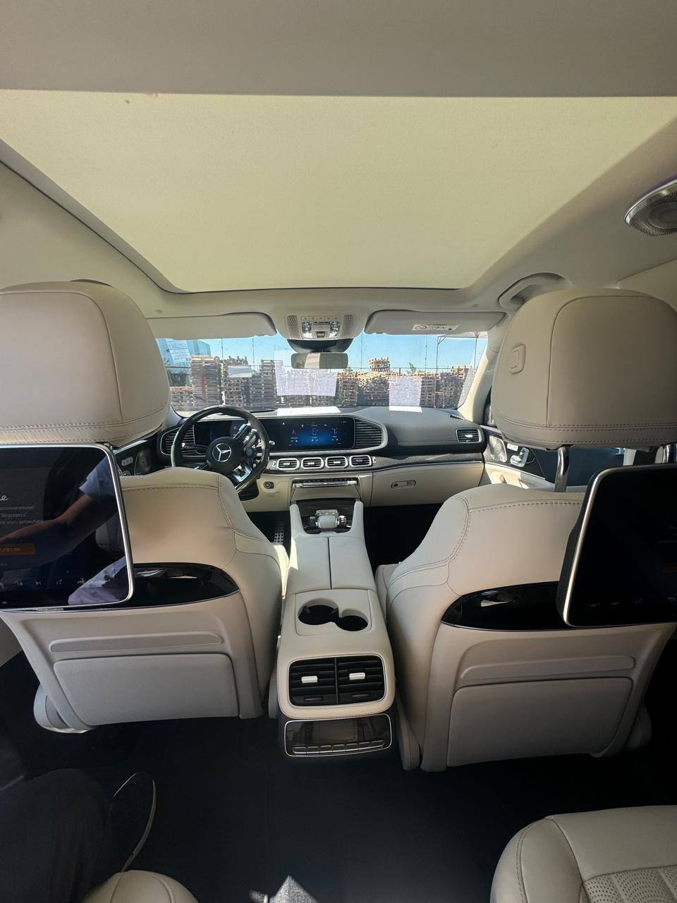 Mercedes-Benz GLS-class 63 AMGid-3398