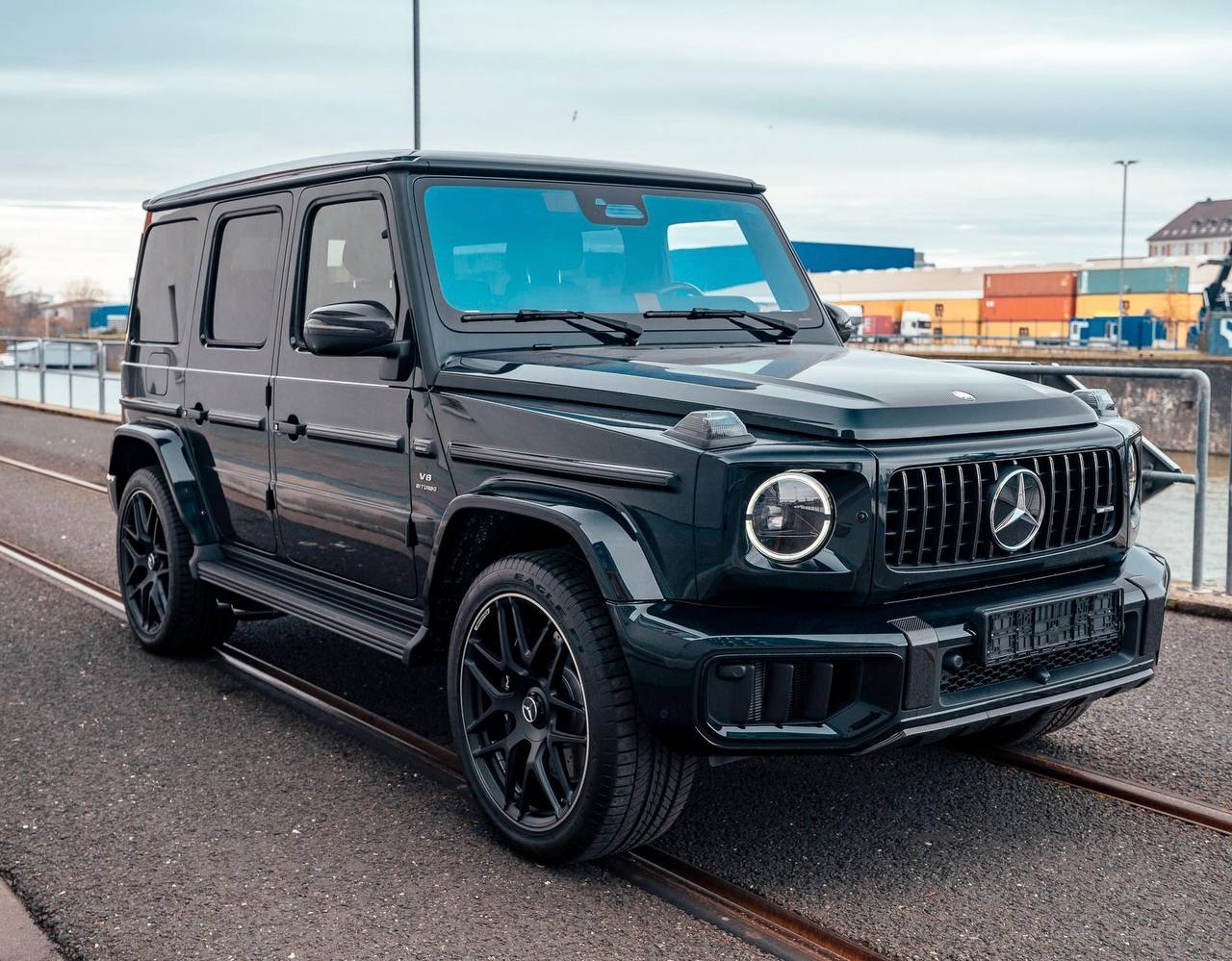 Mercedes-Benz G-class 63 AMGid-3400