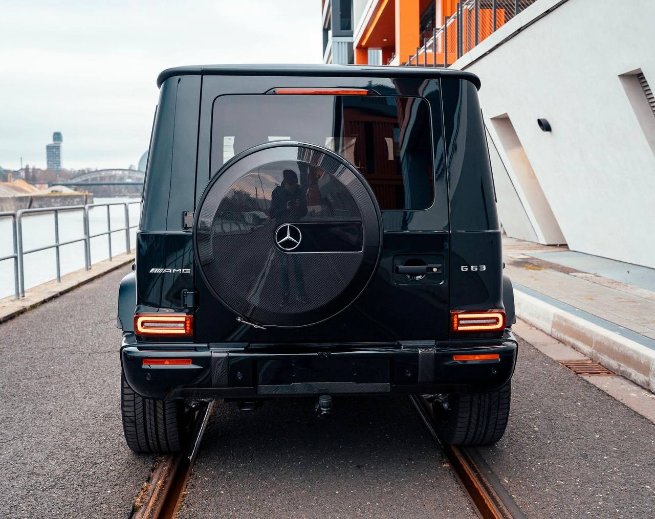 Mercedes-Benz G-class 63 AMGid-3400