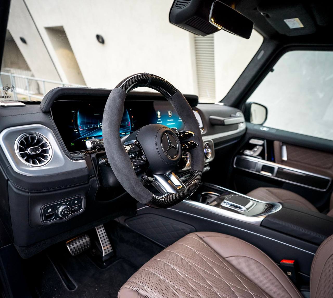 Mercedes-Benz G-class 63 AMGid-3400