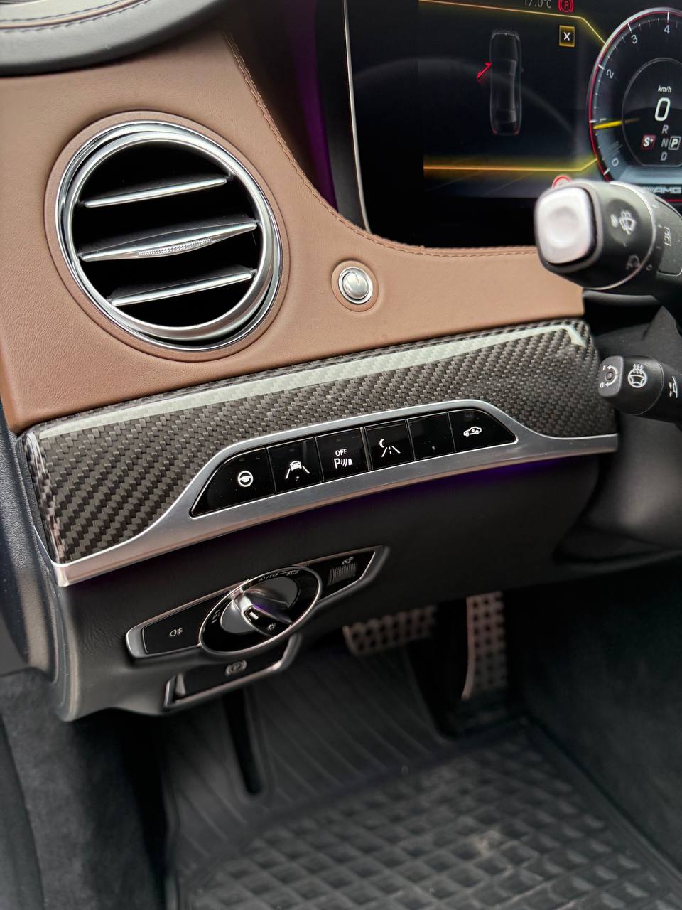 Mercedes-Benz S-Class S63id-4130