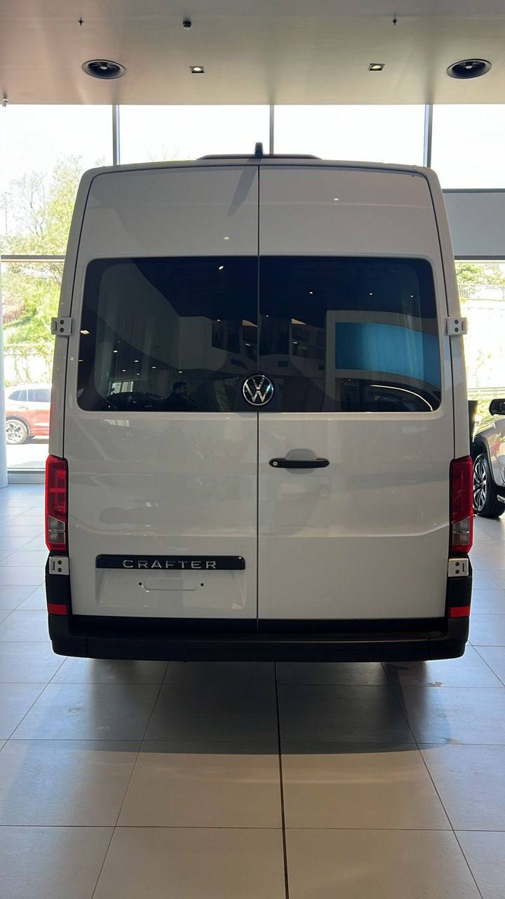 Volkswagen Crafter L4H3id-4131