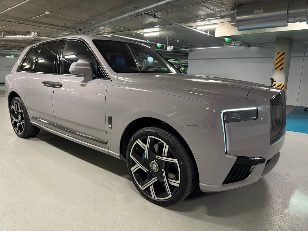 Rolls Royce Cullinan id-4483