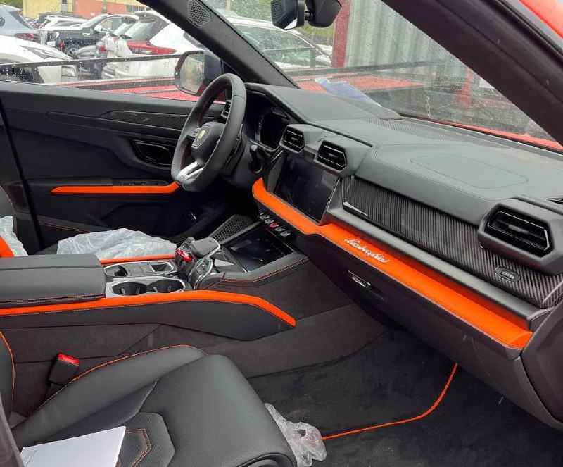 Lamborghini Urus SEid-4806