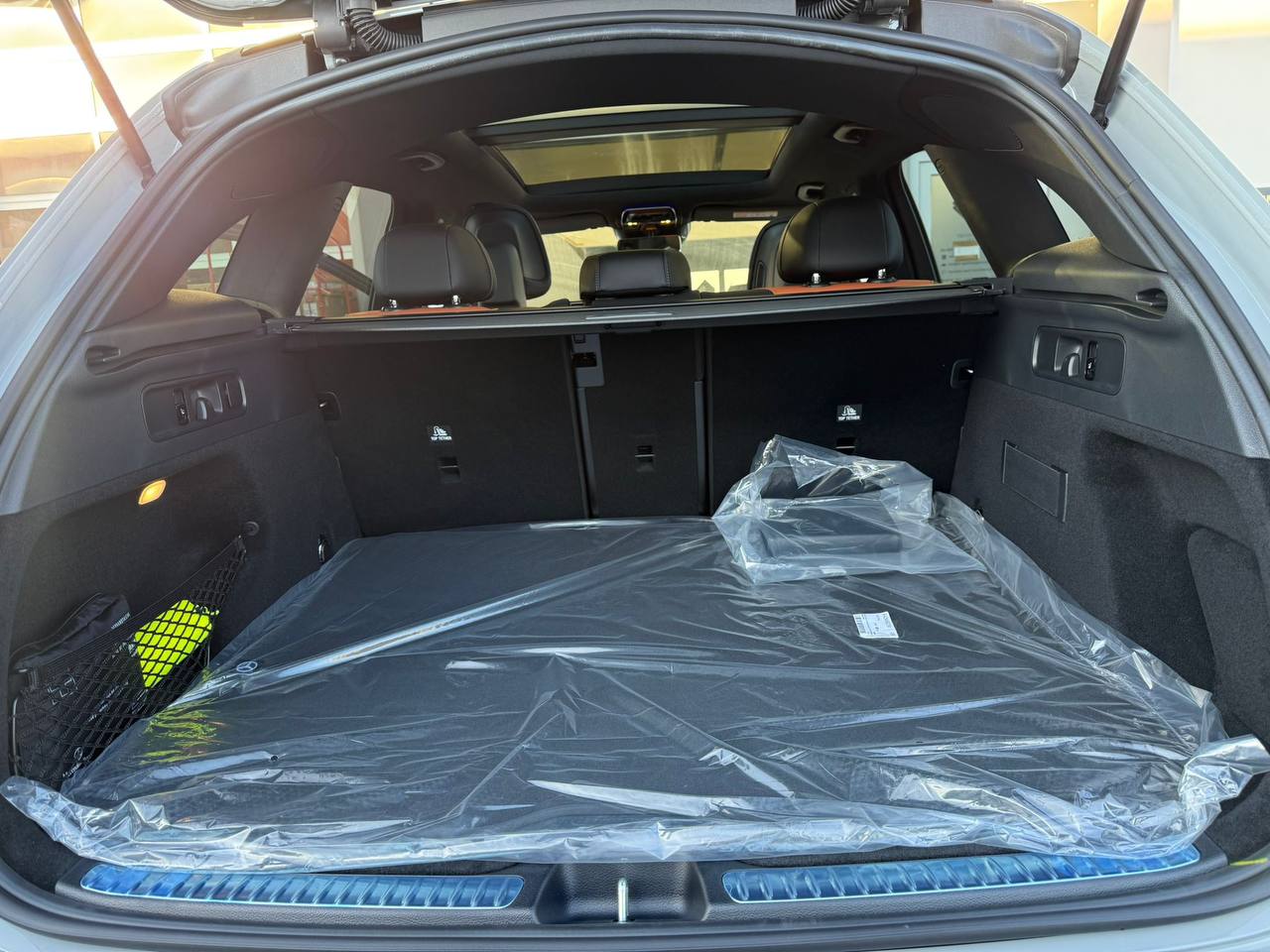 Mercedes-Benz GLC-Class 220 4Mid-5527