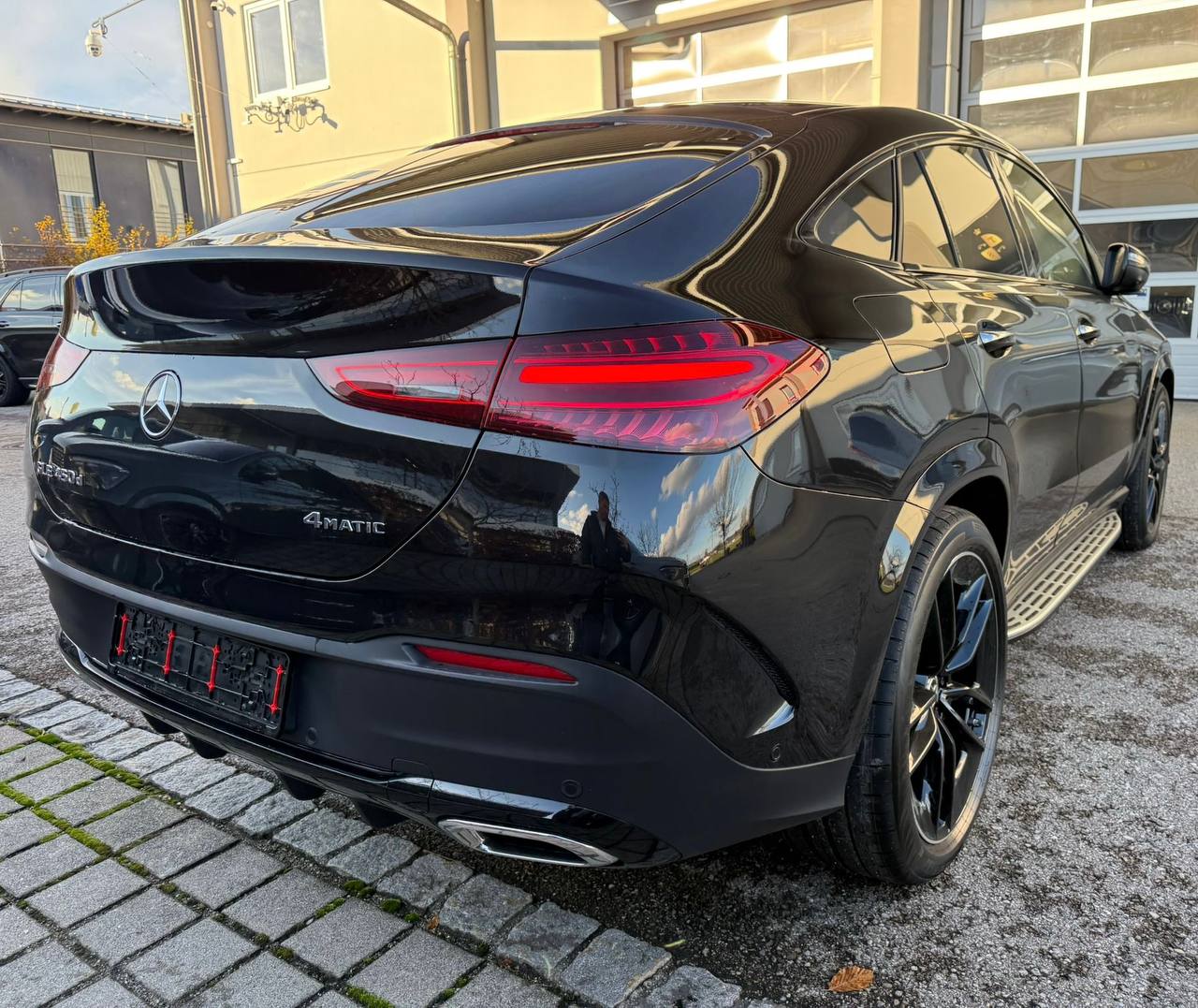 Mercedes-Benz GLE-Class 450d 4Mid-5528