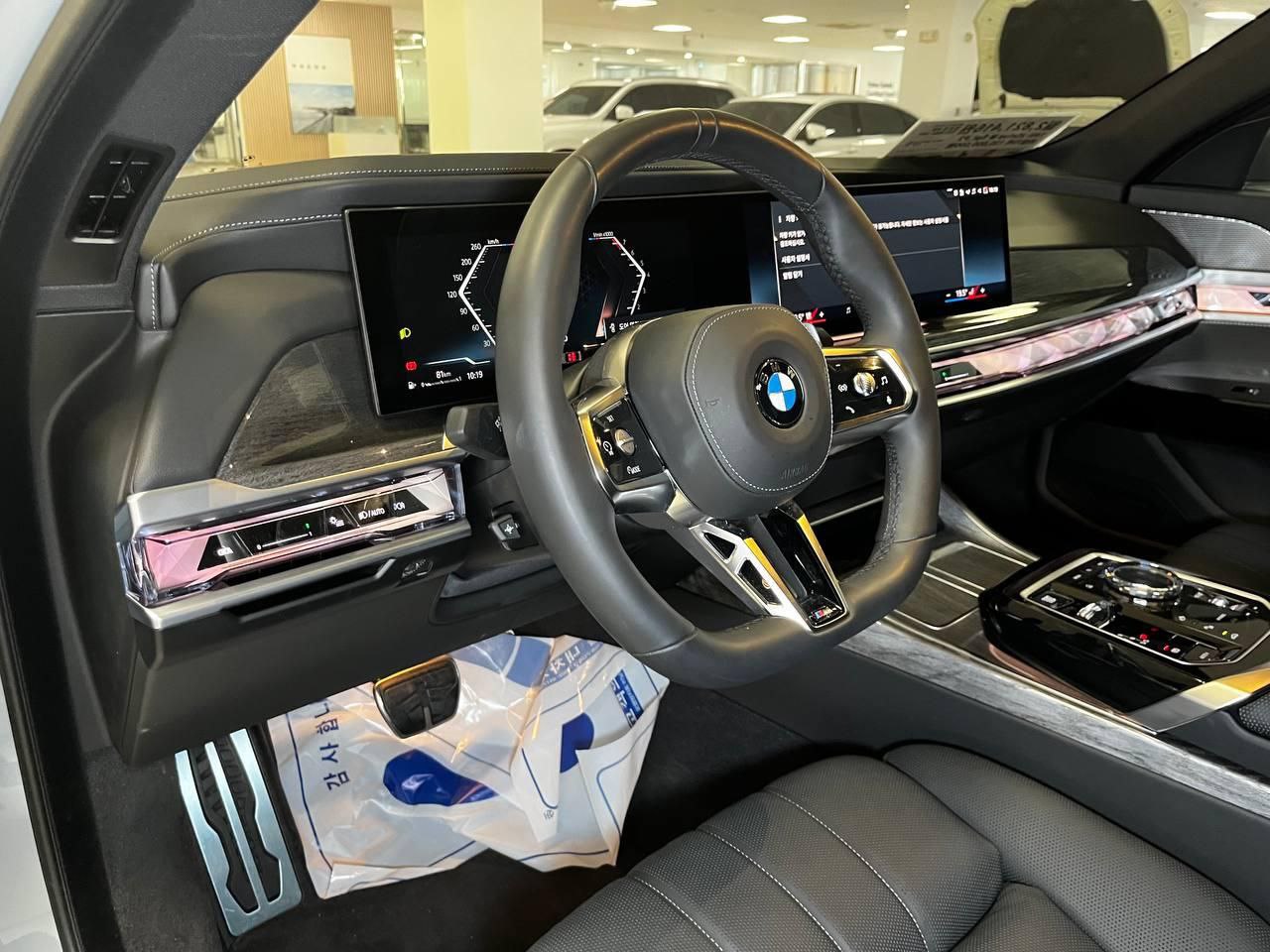 BMW 7 series 740i xdriveid-5538