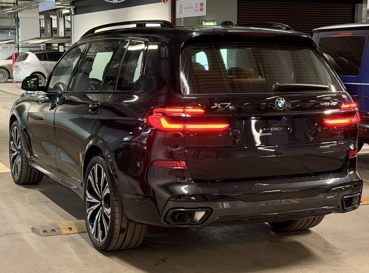 BMW X7 xDrive 40i Msportid-5761