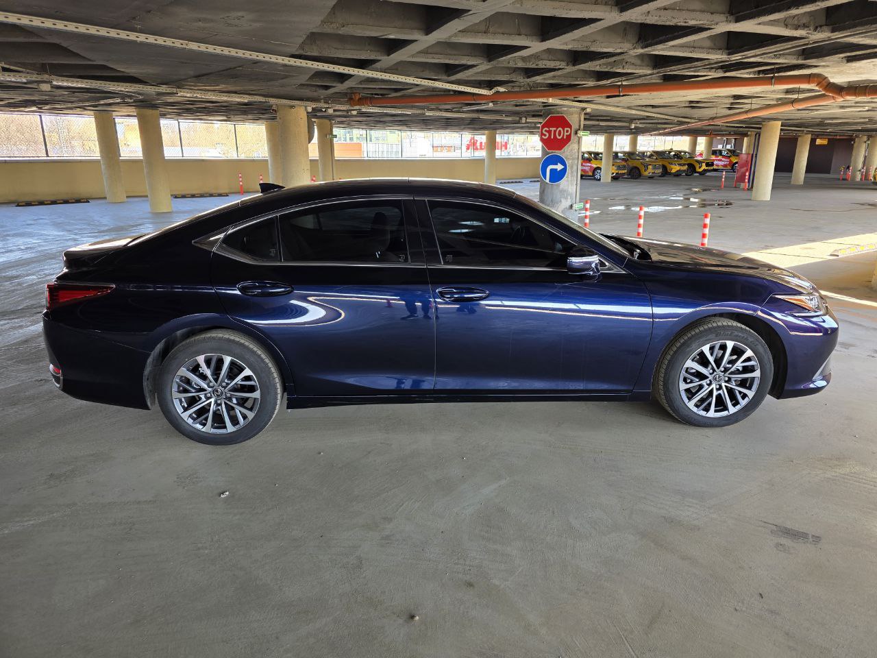 Lexus ES 200id-3405