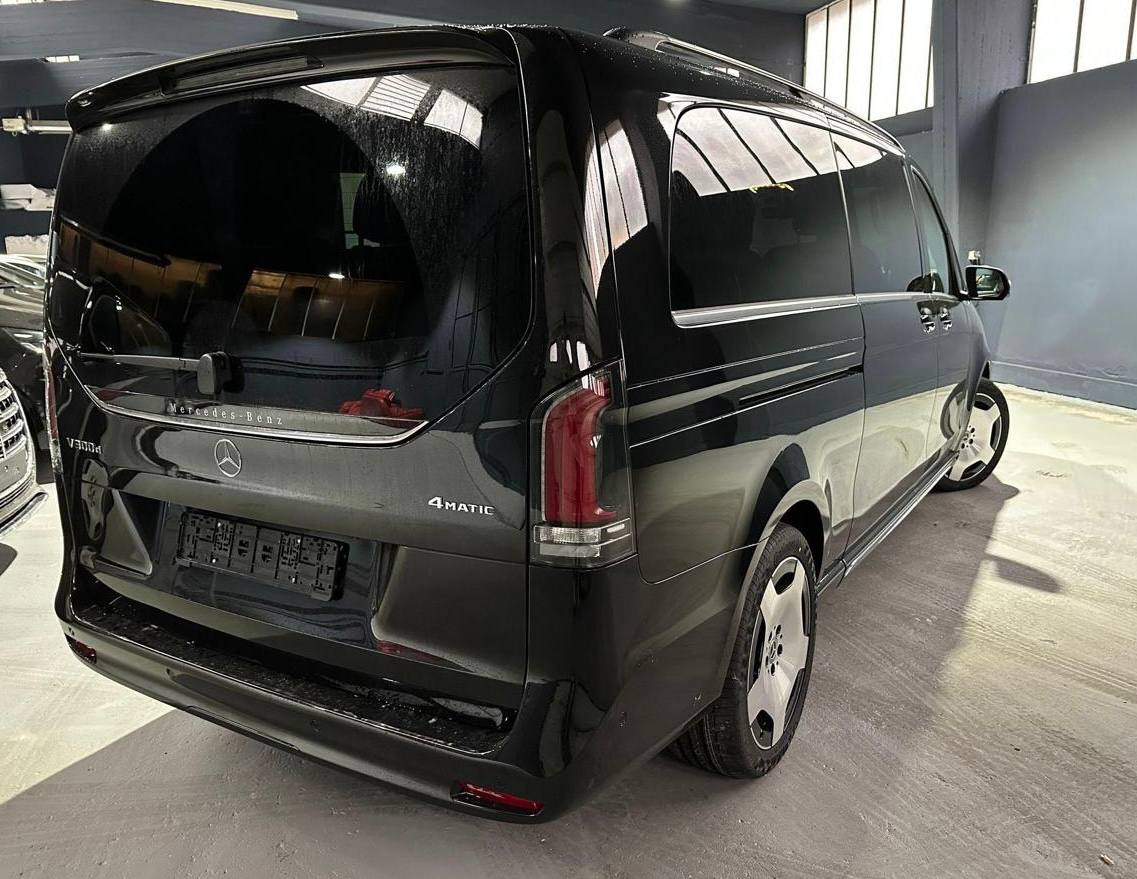Mercedes-Benz V-class 300d 4M Extra Longid-3407
