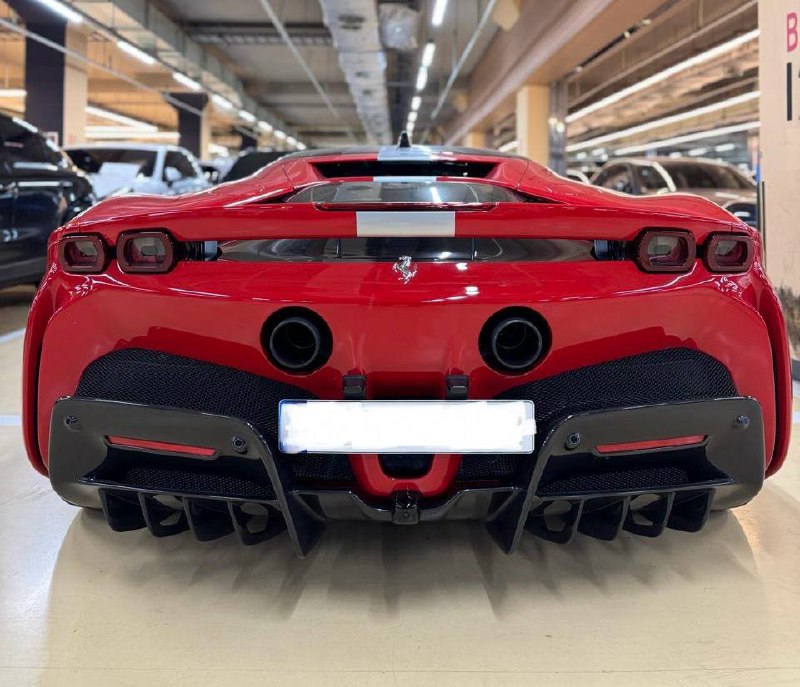 Ferrari SF90 Stradale id-3411