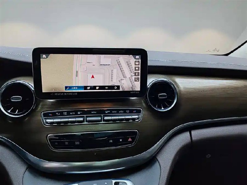 Mercedes-Benz V-Class V 260 Lid-4823