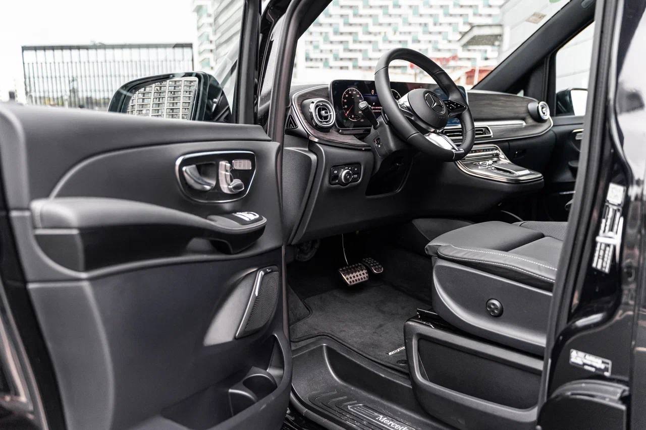 Mercedes-Benz V-Class 300did-5304