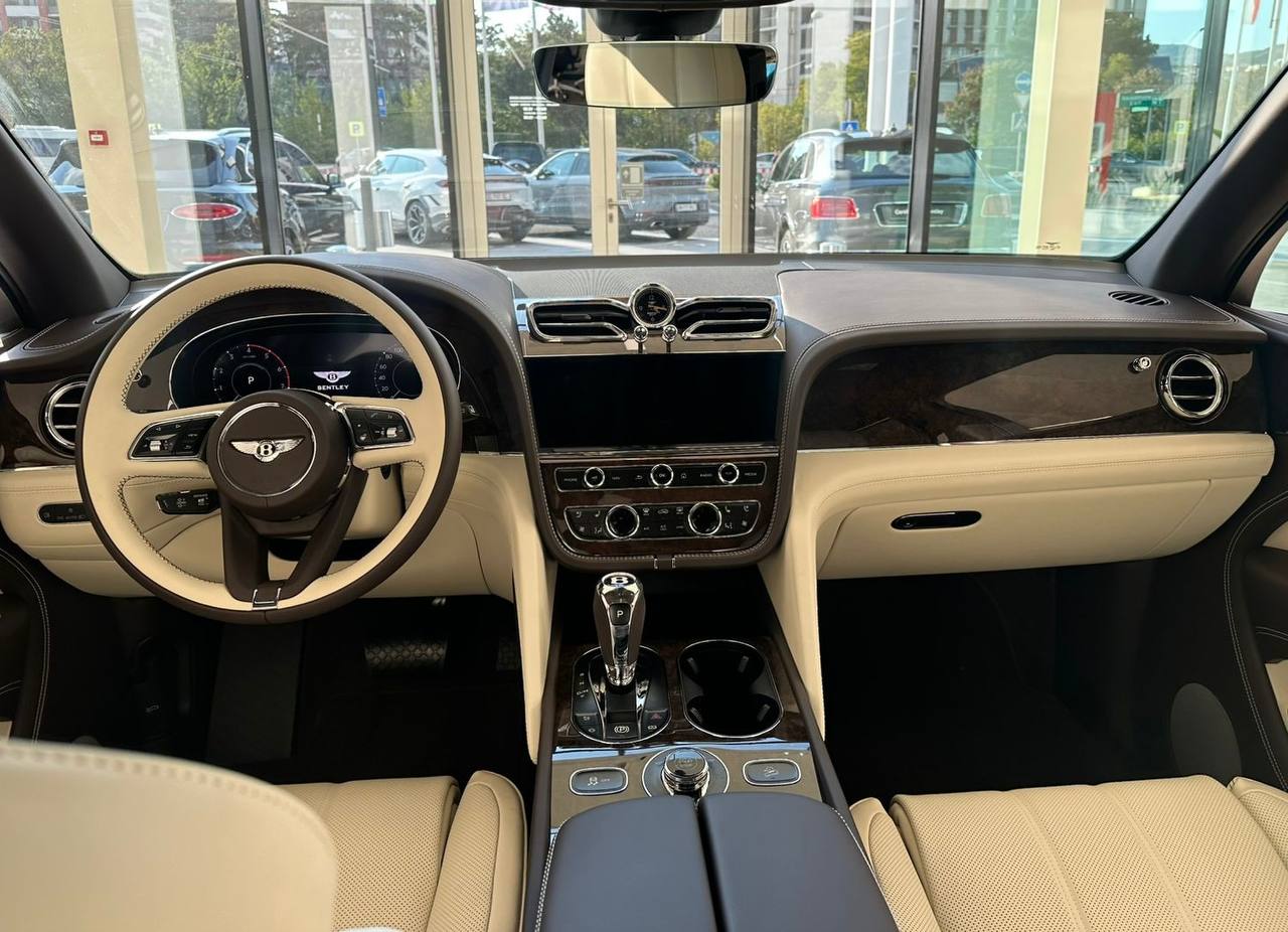 Bentley Bentayga V8id-5312