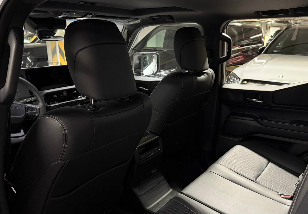 Toyota Land Cruiser Prado 2.4id-5318