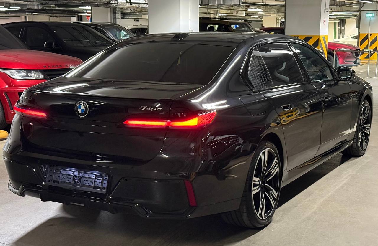 BMW 7 series 740d xDrive Msportid-5322