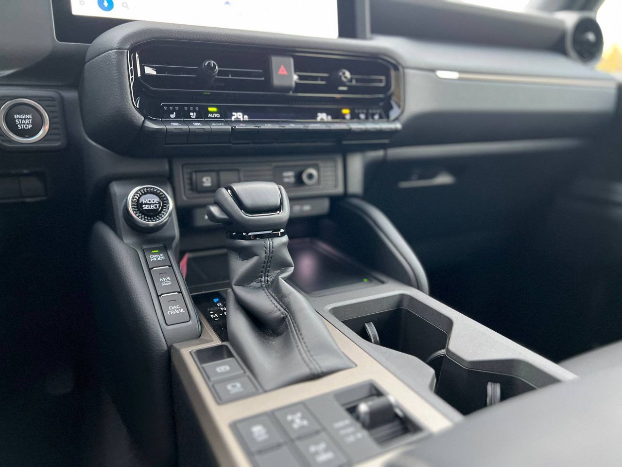 Toyota Land Cruiser 250id-5326