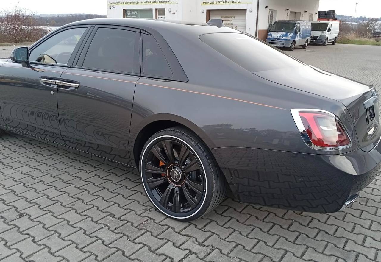 Rolls-Royce Ghost id-5539