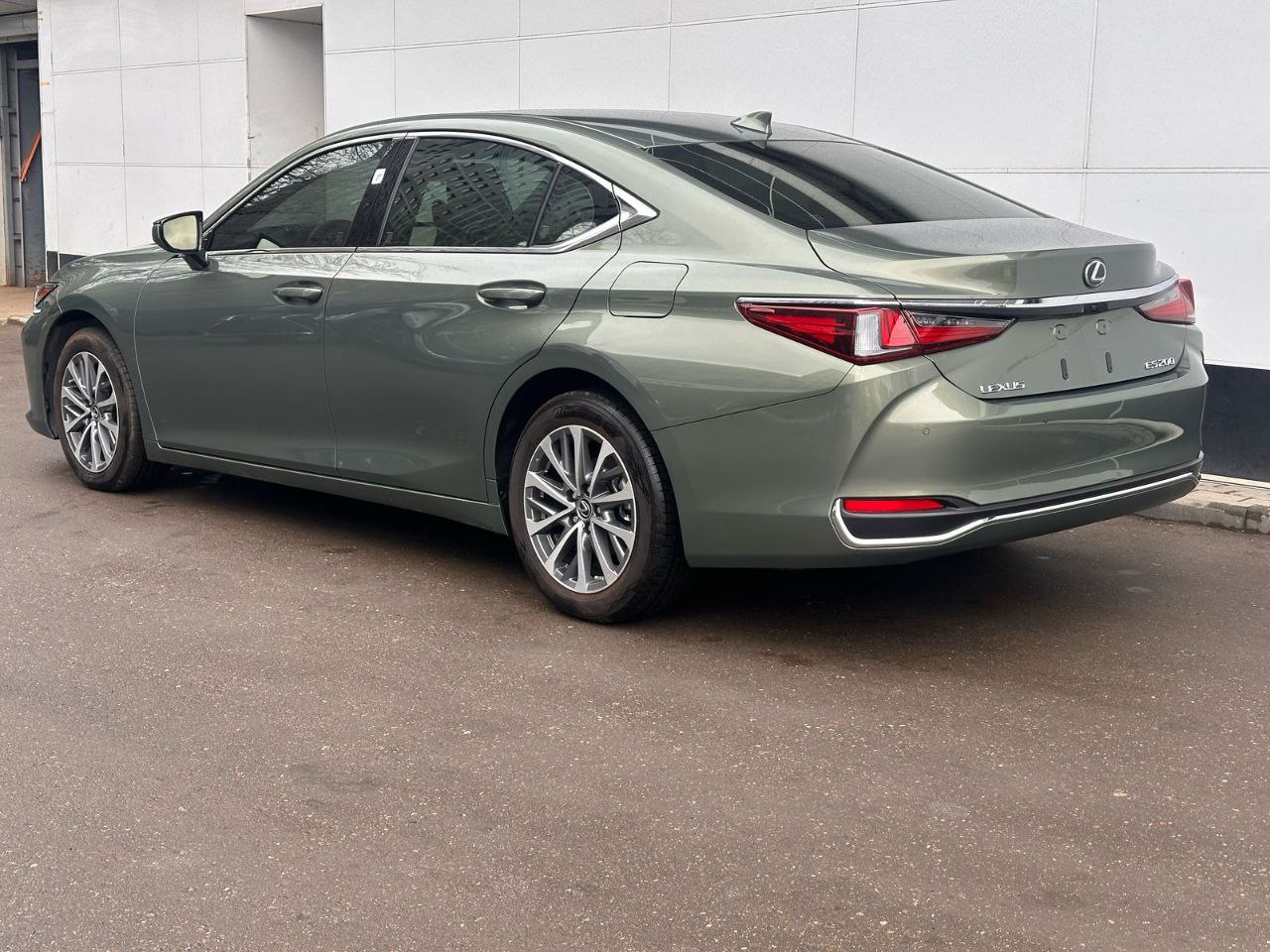 Lexus ES 200id-3412